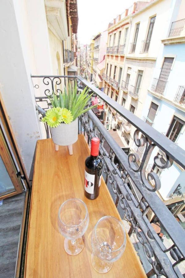 Apartamento De Diseno Centrico 5 Min Playa Alicante Eksteriør bilde